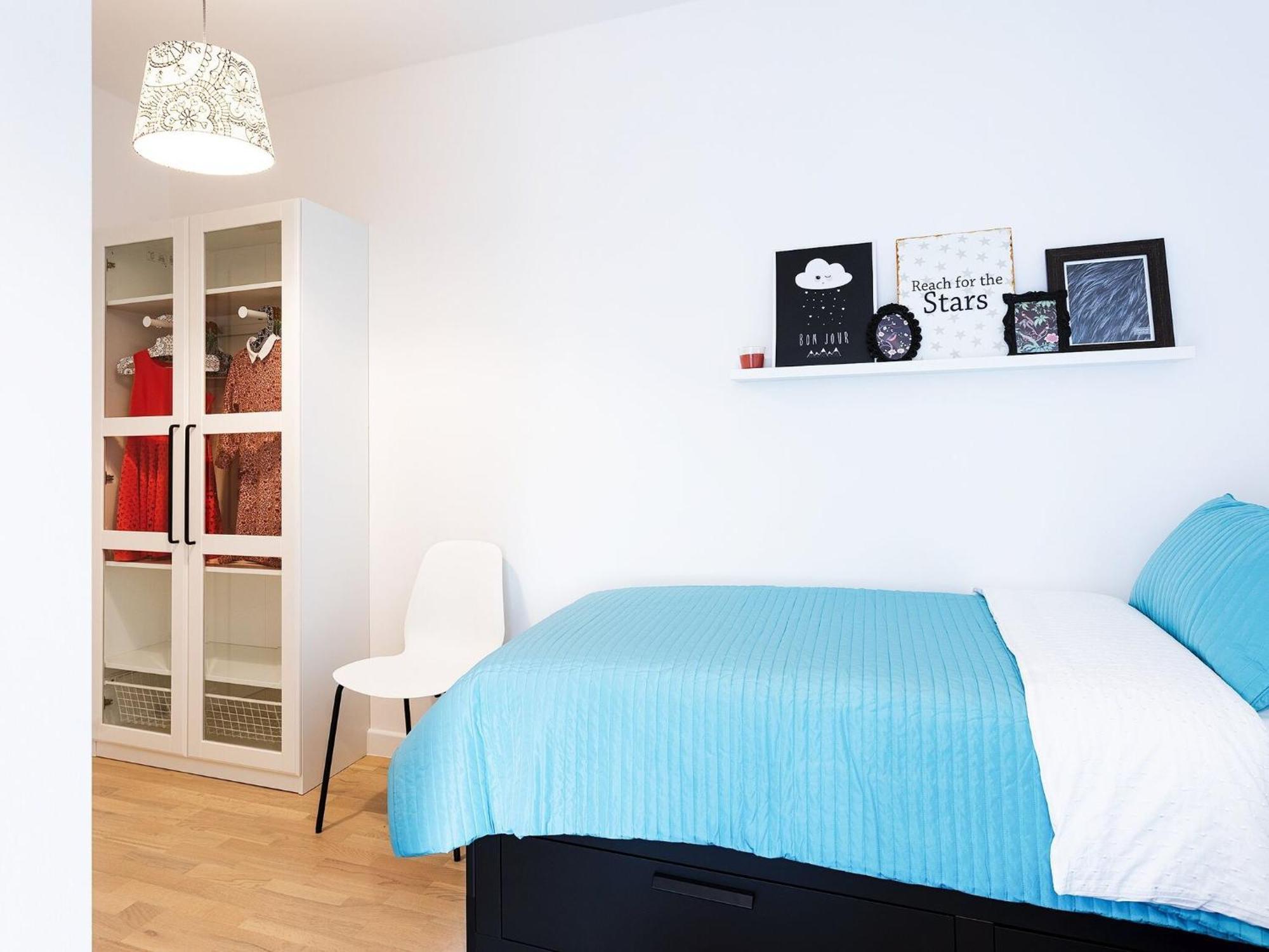 Black & White St - Comfort Two Bedroom With Balcony Apartament *